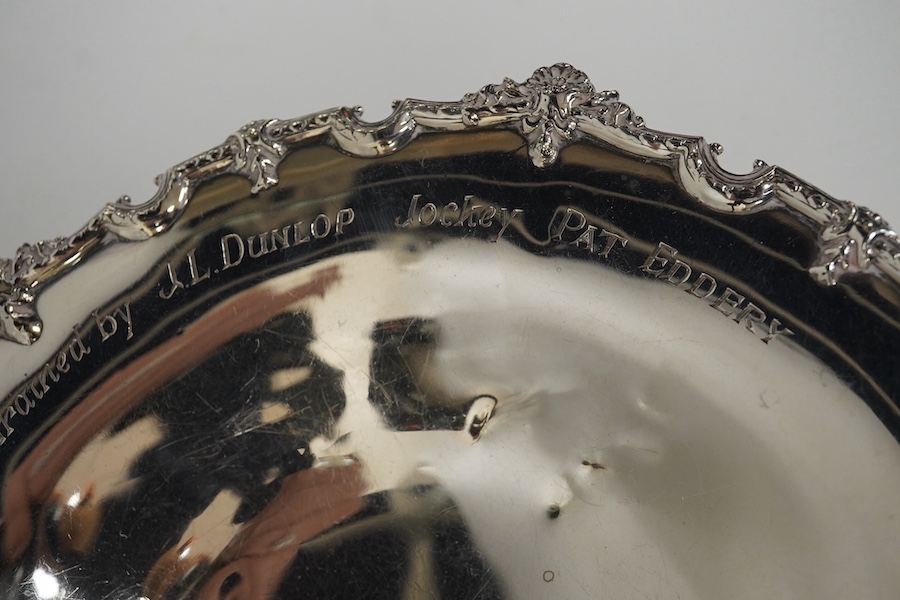 A George V silver pedestal bowl, by Mappin & Webb, Birmingham, 1931, with later engraved inscription, 22.6cm, 8.6oz. Condition - poor
